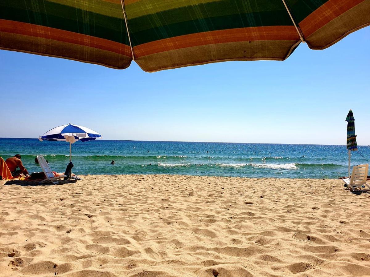 Myricae - Una Terrazza A Due Passi Dal Mare Villa Costa Rei Bagian luar foto